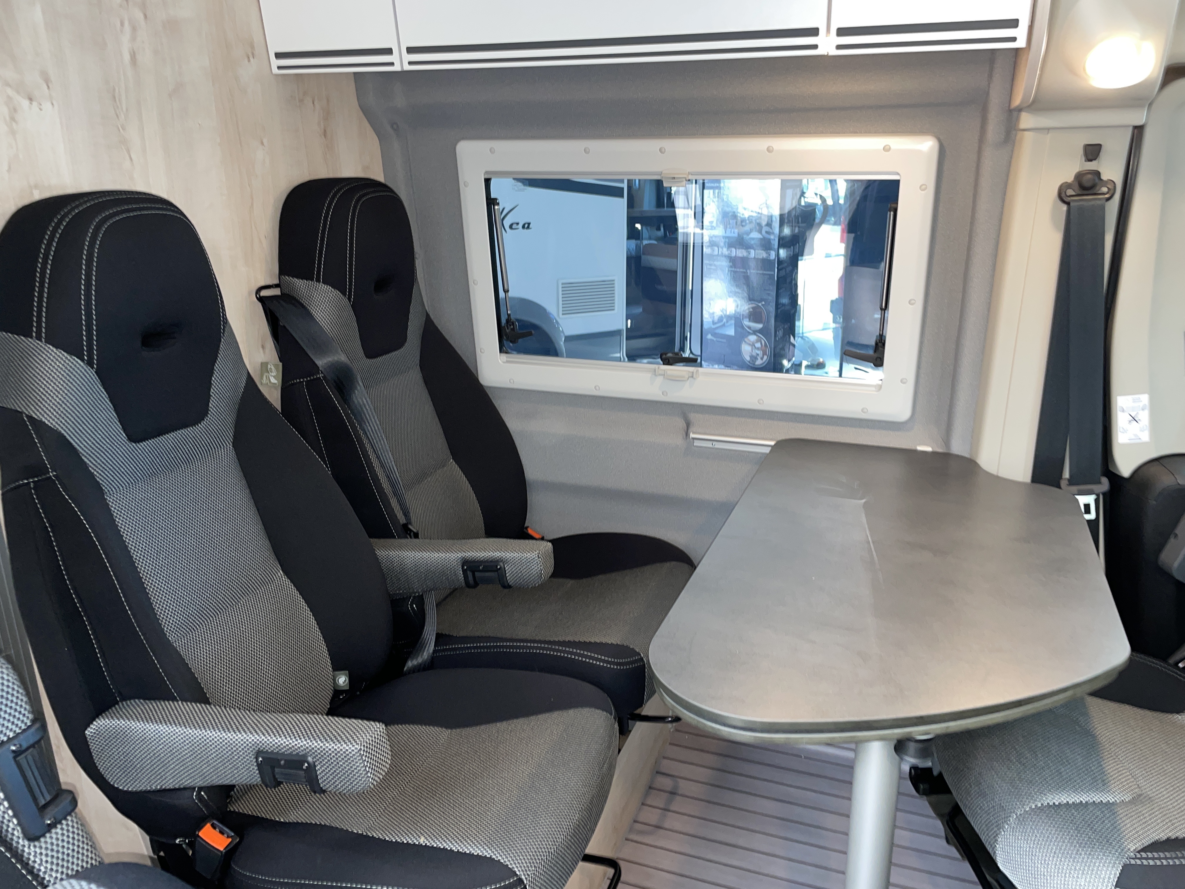 Pilotensitzbank "ISO FIX" für Kindersitze incl. Armlehnen