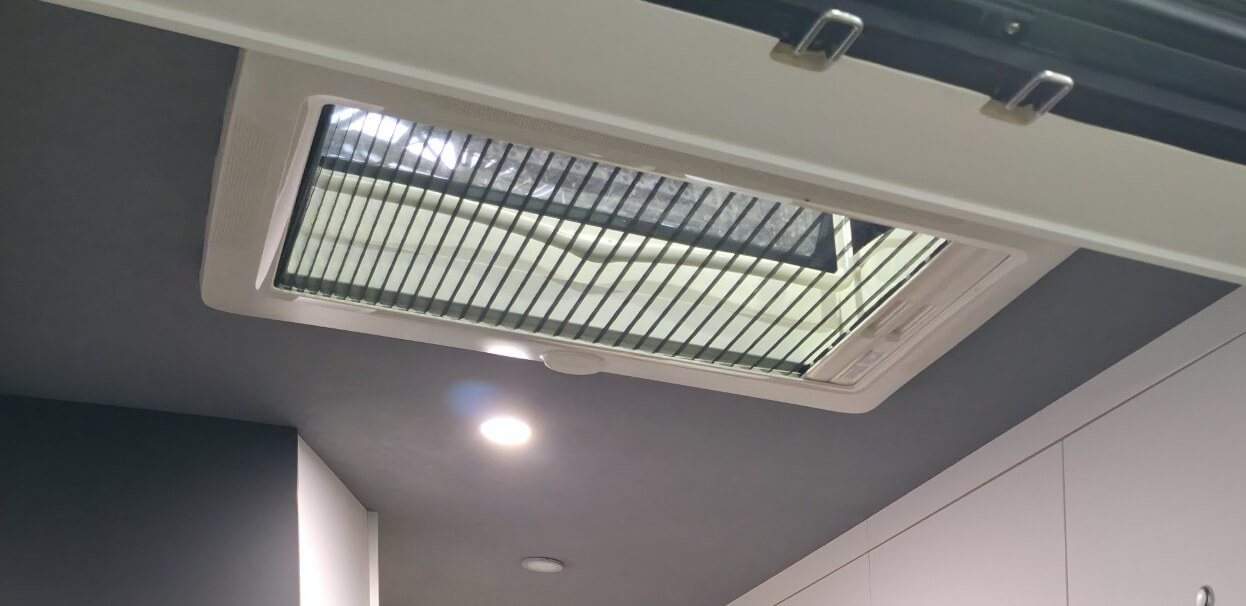 Panorama Dachhaube 70x50 cm hinten über dem Bett