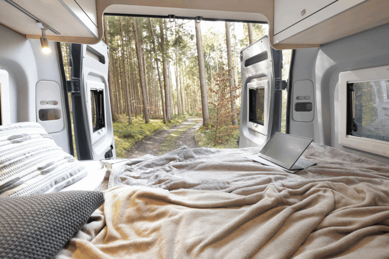 Schlafen-im-Drive-540